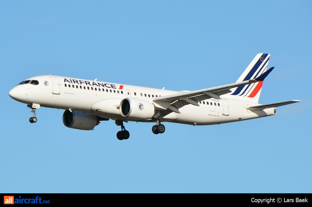 F-HZUH · Airbus A220-300 · (CPH / EKCH)