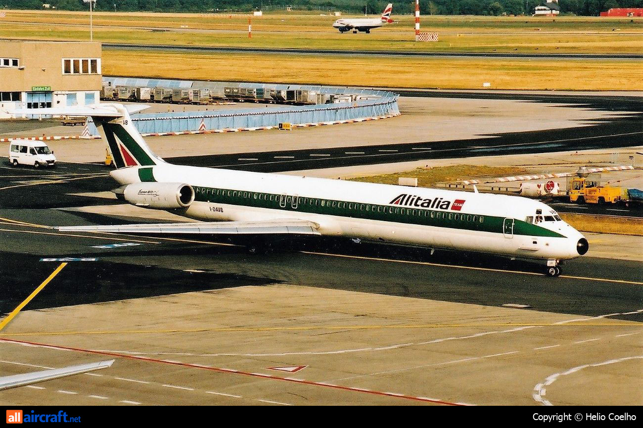I-DAVB · McDonnell Douglas MD-82 · (FRA / EDDF)