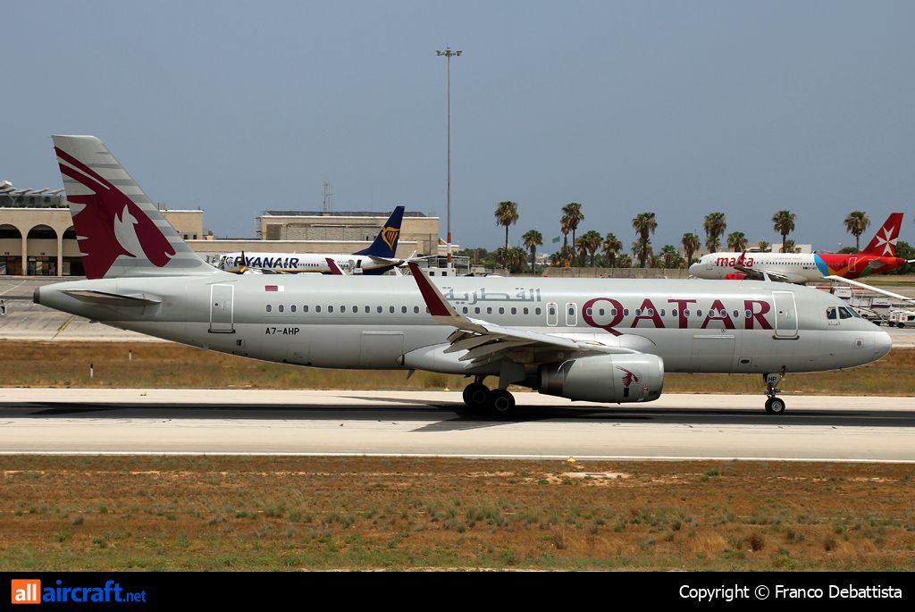 A7-AHP · Airbus A320-232 · (MLA / LMML)