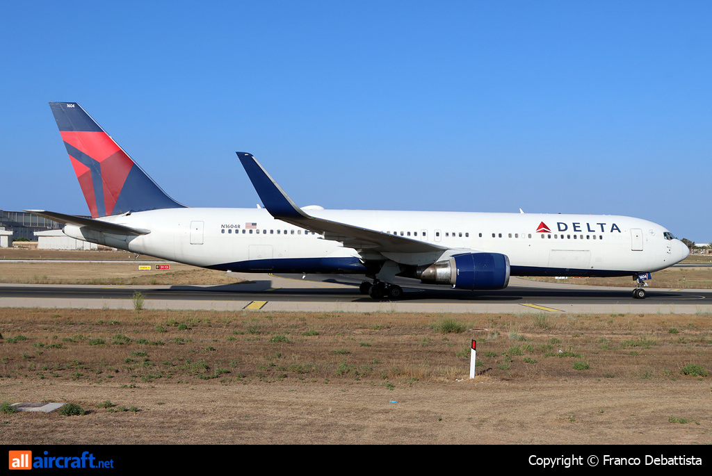 N1604R · Boeing 767-332/ER · MLA / LMML