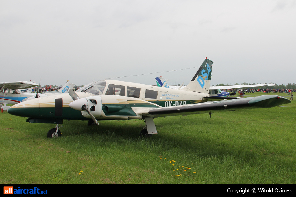 OK-DKP · Piper PA-34-200 Seneca · (LKHK / EHS)